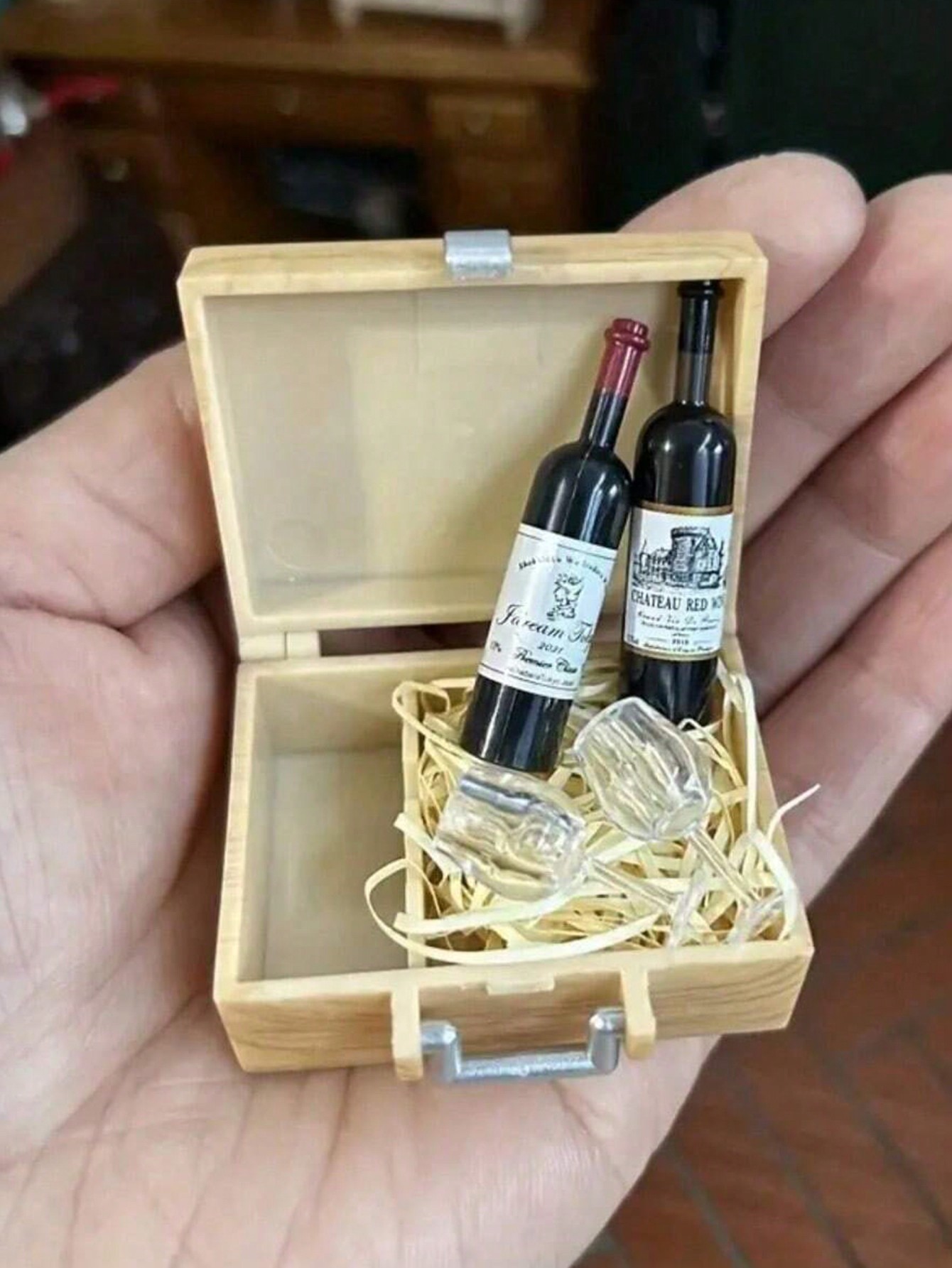 Puppenhaus Mini-Wein- und Cham – Diy Electronics Housing Bewertung und Preis